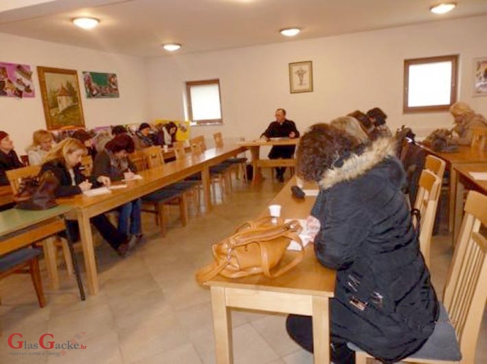 O suvremenima promjenama u društvu i milosrđu