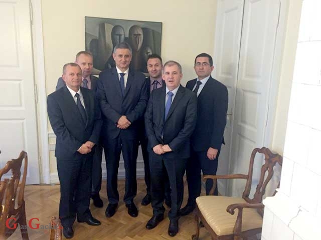 Karamarko primio izaslanstvo Udruge općina u RH