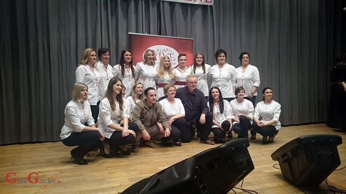 Lešćeranke na festivalu u Ivanić Gradu