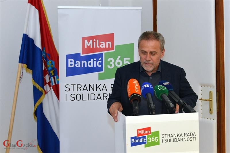 Milan Bandić u posjeti Otočcu, Gospiću, Udbini i Pazarištu Milan Bandić u posjeti Otočcu, Gospiću, Udbini i Pazarištu
