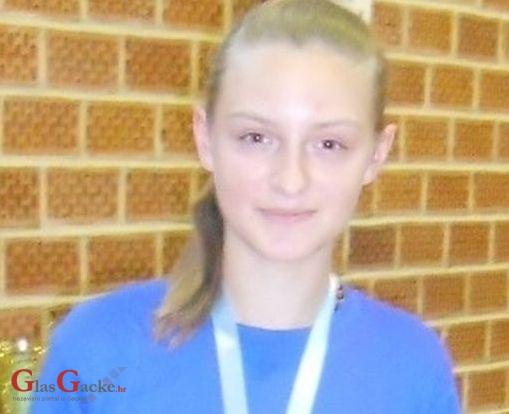 Mihaeli Bolješić zlatna medalja na turniru u Dugoj Resi 