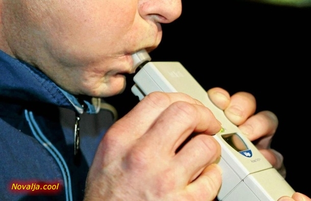 Slovenac u Novalji zaustavljen s 2.15 g/kg alkohola 