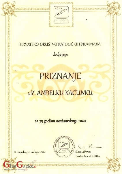 Priznanje don Anđelku za 35 godina novinarskog rada