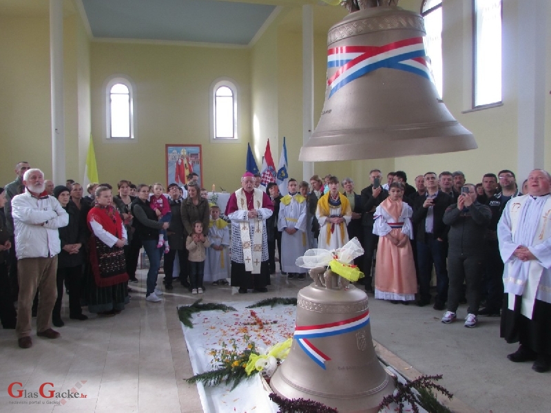 Zazvonila nakon niza stoljeća nova lapačka zvona