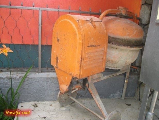 Otuđio građevinsku mješalicu u Lunu 