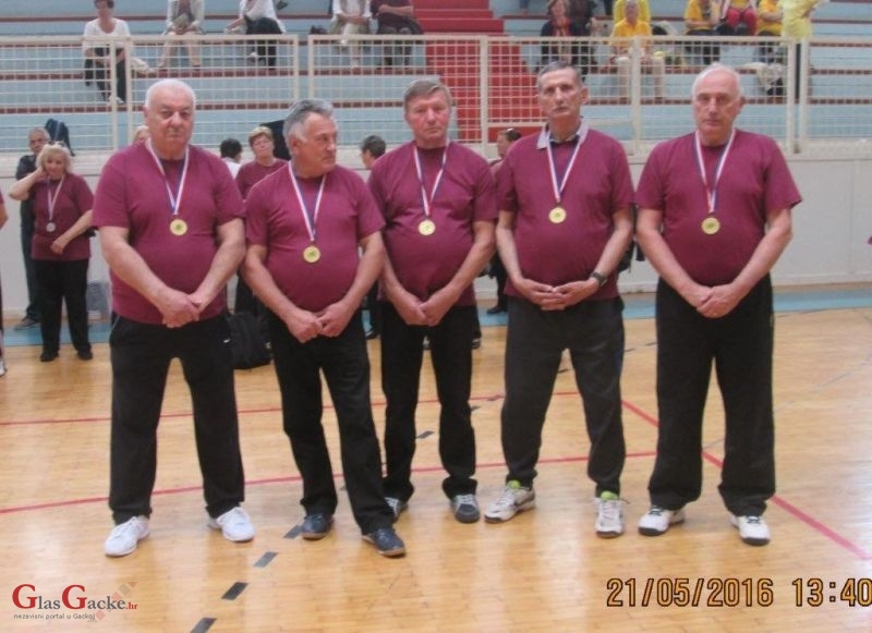 Otočki umirovljenici među najboljima na 13-tim susretima umirovljenika LSŽ i PGŽ 
