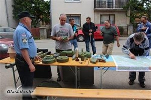 Manje oružja, manje tragedija u Perušiću