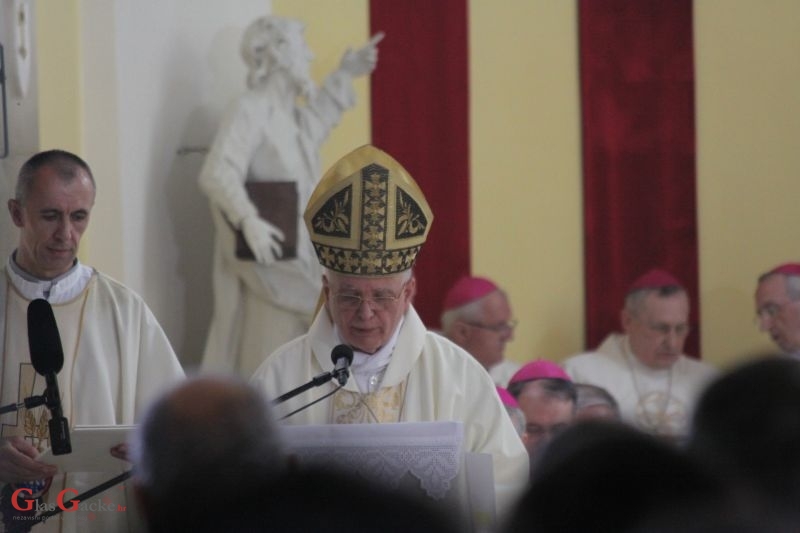 Bula imenovanja novoga gospićko-senjskog biskupa Bula imenovanja novoga gospićko-senjskog biskupa