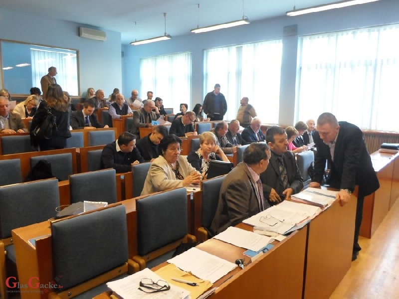 Nikica Valentić počasni građanin županije