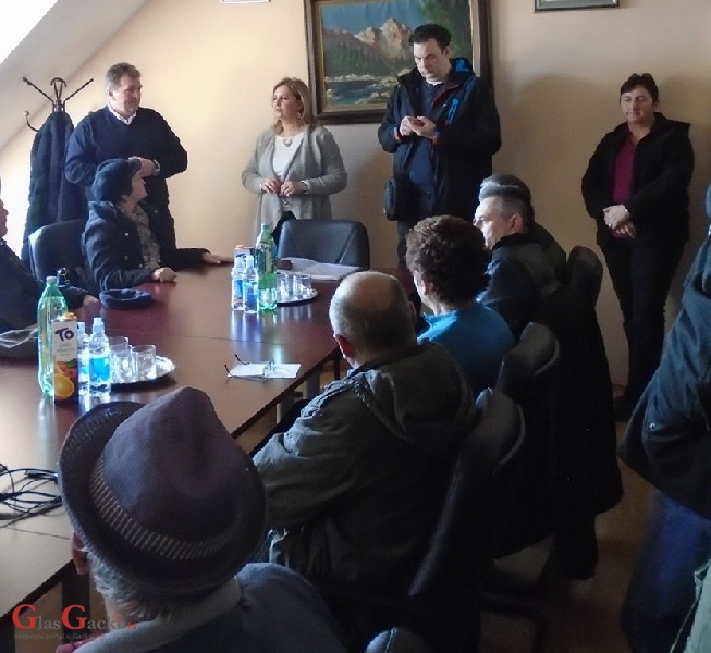 U Brinju održana informativna o Programu energetske obnove obiteljskih kuća