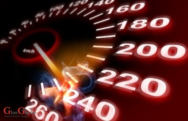 Tijekom proteklog vikenda 83 prekršaja brze vožnje 