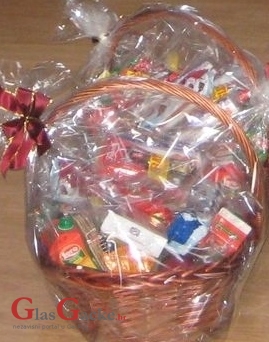 Koga ili kome darivamo? Koga ili kome darivamo?