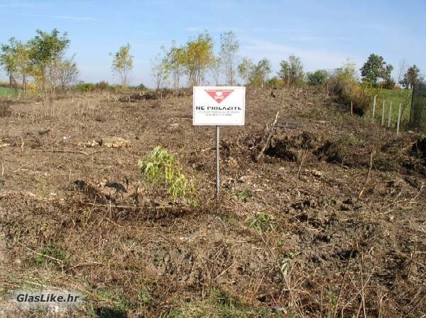 Predstavljanje javnosti projekta „Razminiranje poljoprivrednih površina u Ličko–senjskoj županiji“ 
