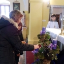 Paljenje adventske svijeće u Kompolju