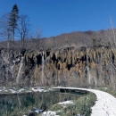 Gornja jezera pod laganim snijegom