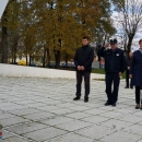 U Otočcu položeni vijenci i svijeće u povodu blagdana Svih svetih