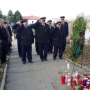 U Otočcu položeni vijenci i svijeće u povodu blagdana Svih svetih