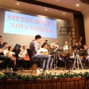 Veličanstven novogodišnji koncert Tamburaškog orkestra GPOU-a Otočac 