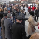 Brinjaci tradicionalno ispratili staru godinu točno u podne 