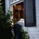 Iz kuće otuđio nakit i tehničku robu 