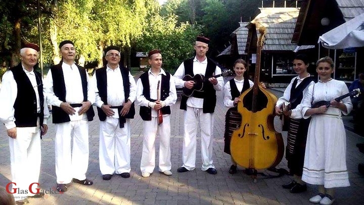 Lipa iz Sinca na Plitvičkim jezerima