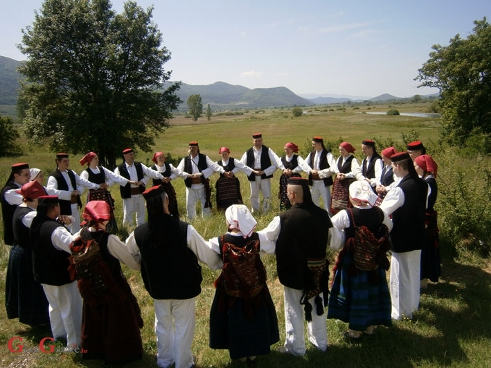 Gačani na smotri folklora u Zagrebu