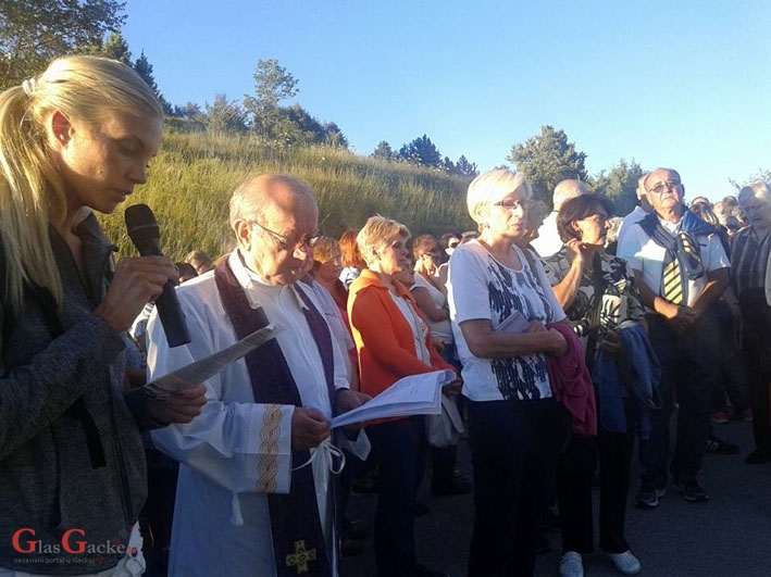 Sinoć na Krasnu križni put