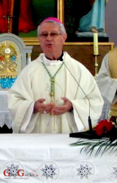 Biskup Križić na Žutoj Lokvi
