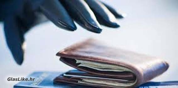 Zdipila novac s računa