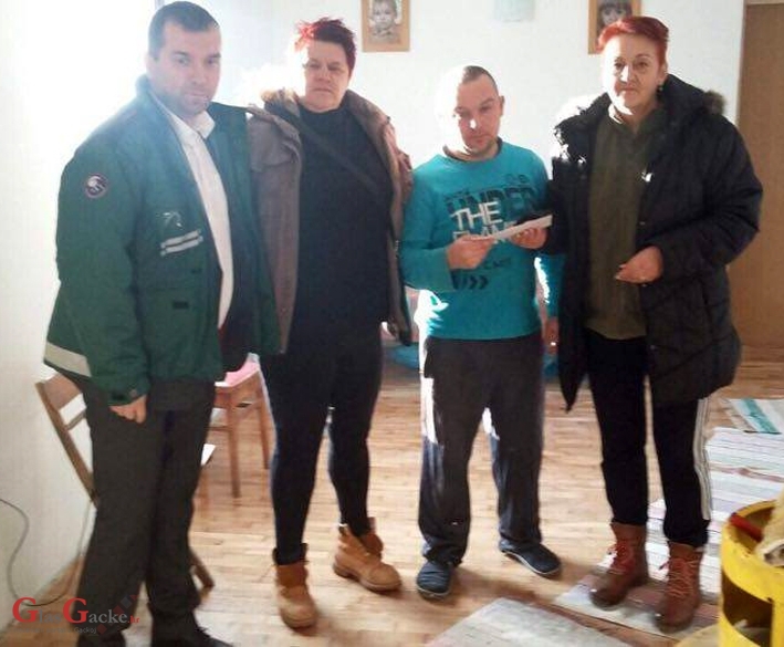 Humanost na djelu - pomoć obitelji čija je kuća izgorjela