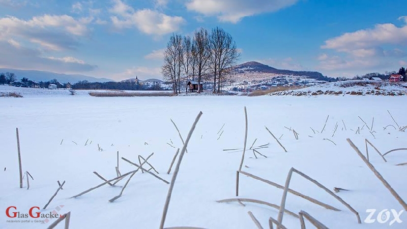 Zaledilo se Gornje švičko jezero