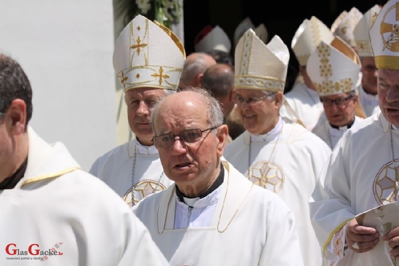 U pripravi zbornik u čast msgr. Tomislavu Šporčiću