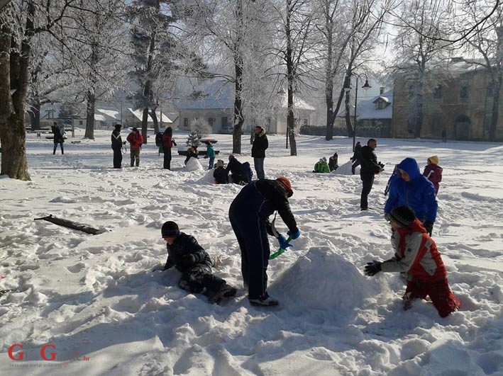 5. Festival snjegovića se održava - još nije kasno za priključiti se