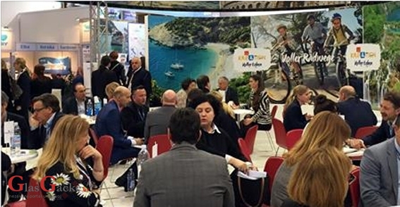 NP Plitvička jezera predstavljaju turizam cijele Ličko-senjske županije na ITB-u u Berlinu NP Plitvička jezera predstavljaju turizam cijele Ličko-senjske županije na ITB-u u Berlinu