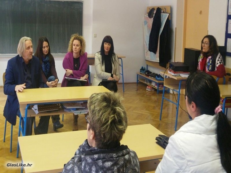 Održana prezentacija socijalne usluge poludnevnog boravka u Brinju 