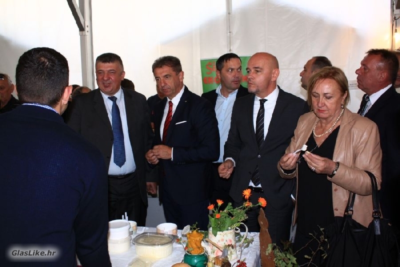 „Jesen u Lici“, najveća tradicijska manifestacija u Hrvatskoj