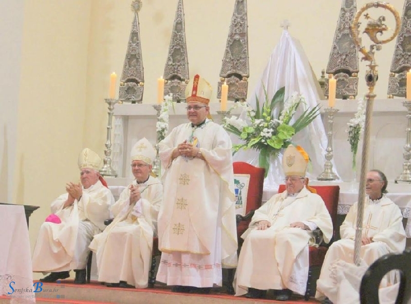 Na proslavi Velike Gospe sudjelovala četvorica biskupa u Senju 