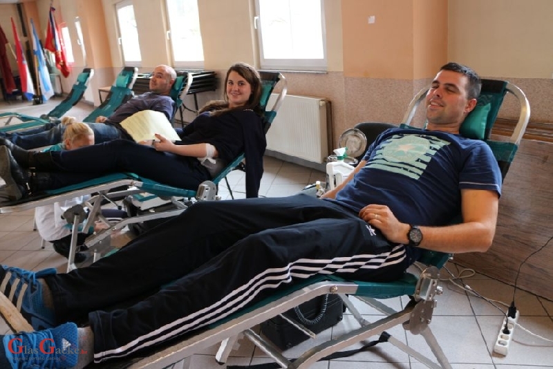 Danas prikupljeno 70 doza krvi u posljednjoj ovogodišnjoj akciji DDK-i