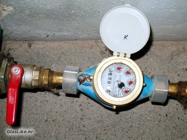 Neovlašteno priključili se na vodovodnu mrežu 