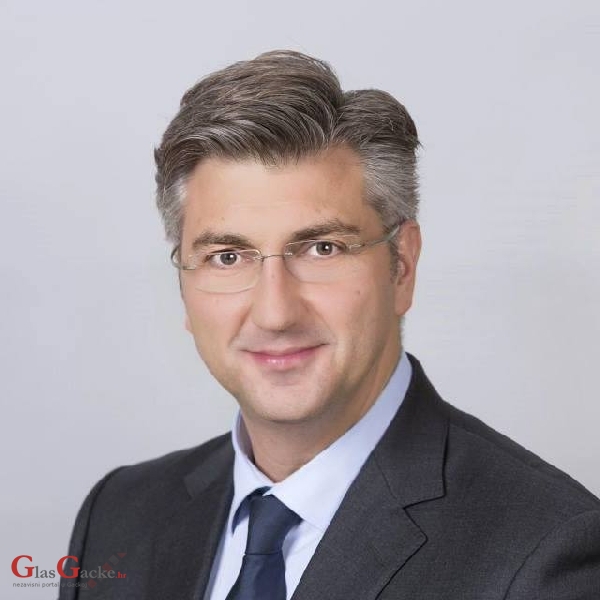 Predsjednik Vlade Plenković u posjetu Ličko-senjskoj i Zadarskoj županiji  