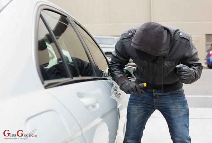 Lažno prijavio krađu automobila Lažno prijavio krađu automobila