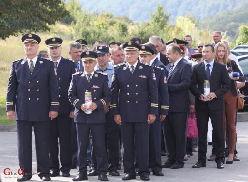 Obilježena 25. obljetnica pogibije 4 hrvatska redarstvenika u mjestu Žuta Lokva