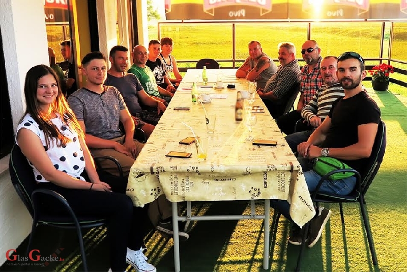 Eto i Fotokluba Otočac!
