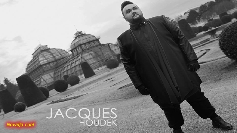 Jacques Houdek sutra u Novalji 