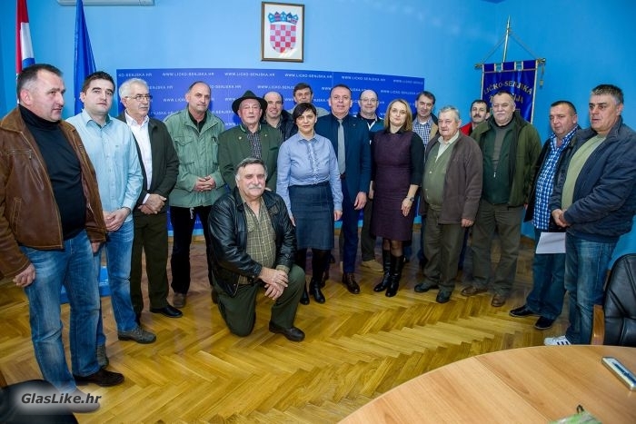 Župan Kolić:“Domaći lovci najbolje gospodare domaćim lovištima“! Župan Kolić:“Domaći lovci najbolje gospodare domaćim lovištima“!