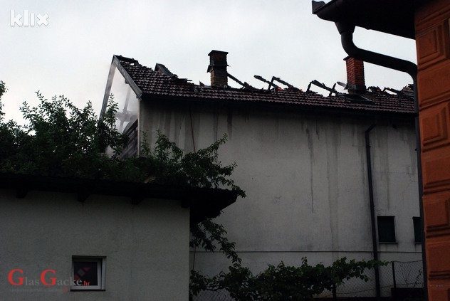 Uslijed udara groma požar na kući u Vrhovinama