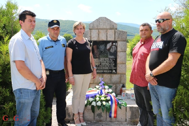 Obilježena 25. godišnjica pogibije Slavka Cetinjanina 