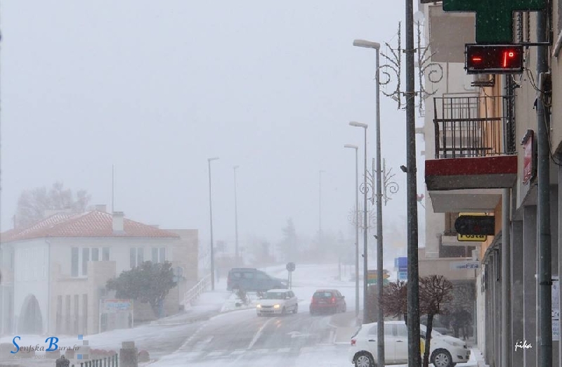 U Senju bura, mećava i snijeg U Senju bura, mećava i snijeg