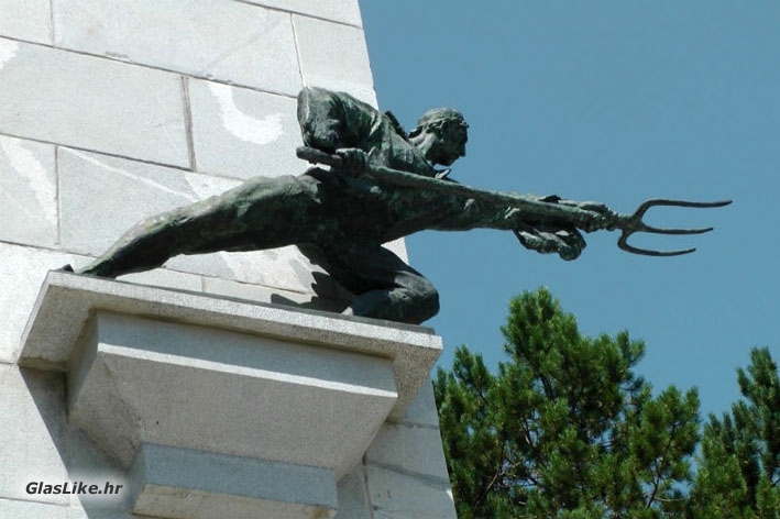 S njima života - nema! S njima života - nema!