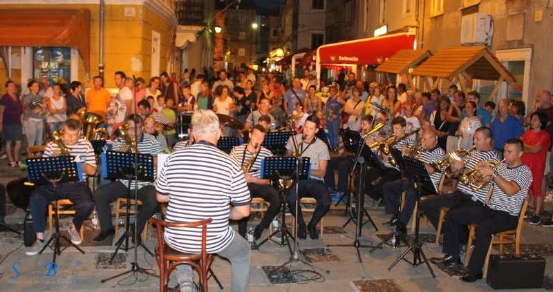 Počel 45. Međunarodni senjski ljetni karneval